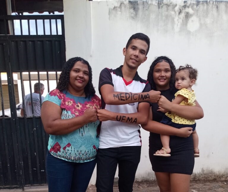 Estudante aprovado por cota racial tem matrícula negada pela UFMA